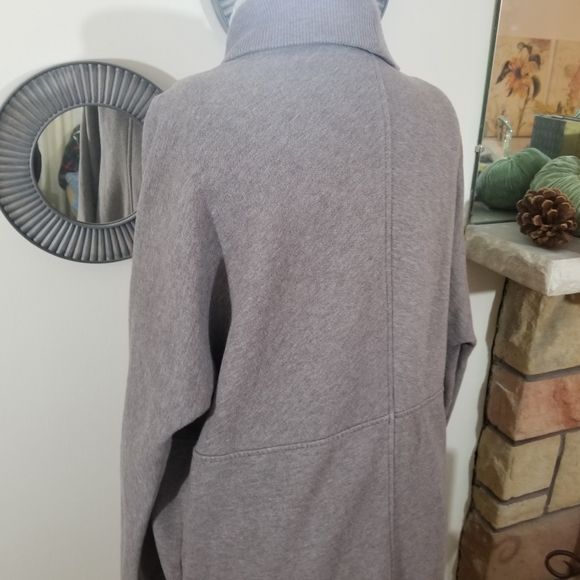 Banana Republic sz med open front sweatshirt - Picture 5 of 9